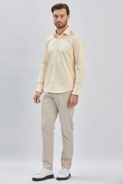 Açık Bej Uzun Kollu Sert Yaka Cepsiz Pamuklu Likralı Klasik Slim Fit Dar Kesim Gömlek 1004240234 - Resim 2