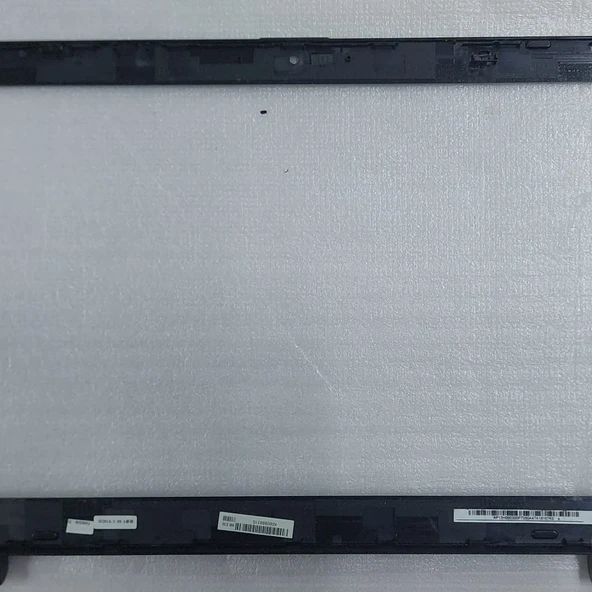 Toshiba Satellite C55-B C55D-B C55T-B EKRAN ÇERÇEVESİ - 2