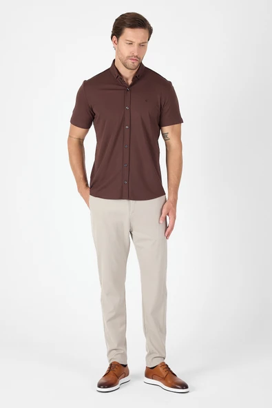 Koyu Kahverengi Kısa Kol Düğmeli Yaka Cepsiz Performans Ürün Slim Fit  Gömlek 1004250256 - Resim 3