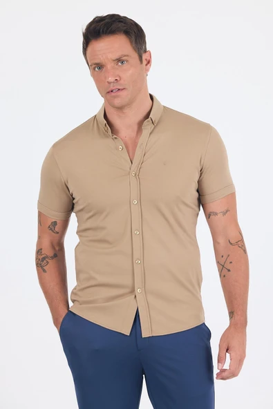 Koyu Bej italyan Düğmeli Yaka Kısa Kol Cepsiz Slim Fit Gömlek 1004250255 - Resim 3