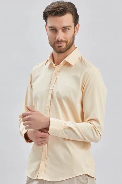 Açık Bej Uzun Kollu Sert Yaka Cepsiz Pamuklu Likralı Klasik Slim Fit Dar Kesim Gömlek 1004240234 - Resim 4