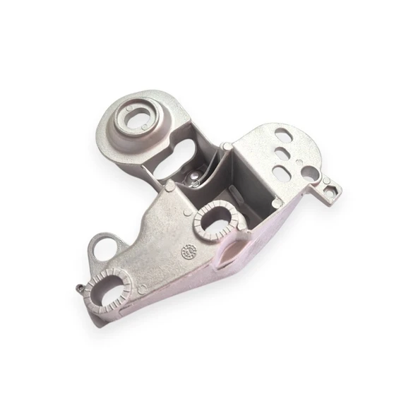 Seat Exeo 2009-2014 Sağ Motor Takoz Taşıyıcı Konsol 8E0199352N - 4