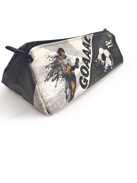 Kalem Kutusu Siyah Beyaz Futbol Üçgen Kalemkutu Jumbo Vegan Deri Kalemlik ürün görseli