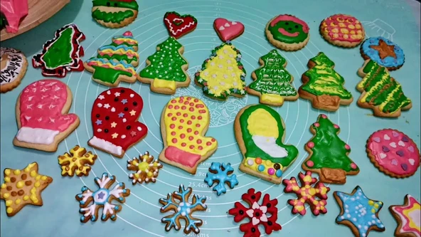 Perfection CHEF 8'li Sıvı Su Bazlı Likit Gıda Boyası Bordo Pembe Turuncu Sarı Kırmızı Mavi Yeşil Mor 8 X 30 gr . - Resim 2