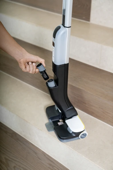 KARCHER FC 4-4 BATARYALI ZEMİN TEMİZLEME MAKİNESİ - Resim 3