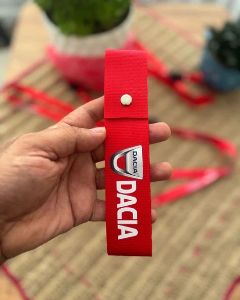 Dacia Tasarımlı, Kırmızı Renk Yüksek Kalite Tampon & Çeki ipi - 1
