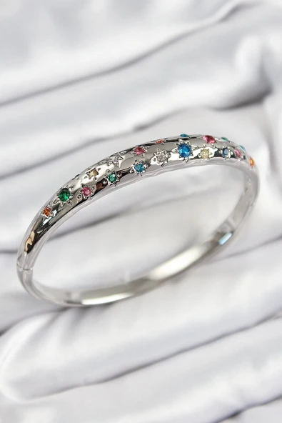 Pirinç Renkli Zirkon Taşlı Kutup Yıldızı Model Gümüş Renk Kadın Kelepçe