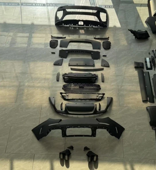 RANGE ROVER SPORT L461 SV UYUMLU BODY KİT 2023-2025