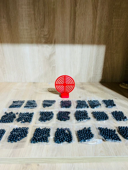 Hedef 9 cm Kırmızı Renk + 21 Paket Plastik Boncuk - 1