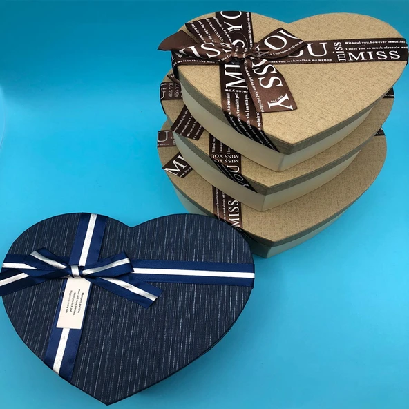 3'lü Hediyelik Kalp Kutu ürün görseli