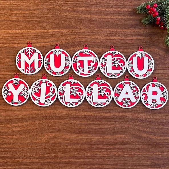 BUFFER® 11 Harfli Kırmızı Beyaz İpli MUTLU YILLAR Yazılı Ahşap Yılbaşı Ağaç Süsü ürün görseli