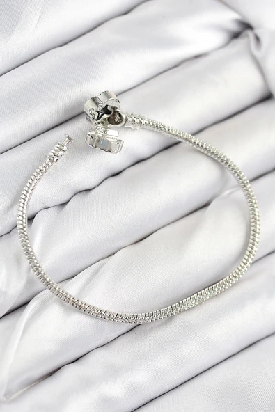 Pirinç Charm Zirkon Taşlı Yonca Model Gümüş Renk Kadın Bileklik - Resim 2