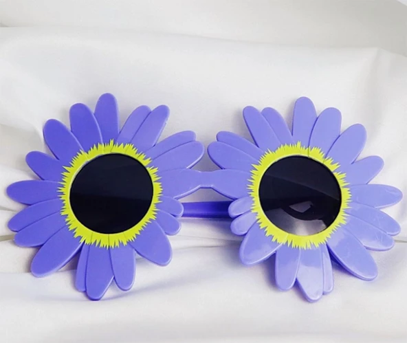 Mor Renk Papatya Şekilli Parti Gözlüğü 18x10 cm ürün görseli