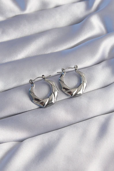 316L Çelik Gümüş Renk Kıvrımlı Görünüm Geometrik Model Küpe - TJ-BKP9045 ürün görseli