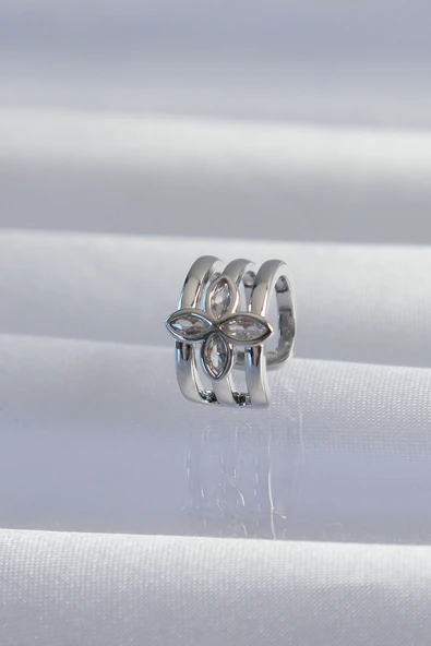 Pirinç Gümüş Renk Yonca Earcuff Küpe - TJ-BKP9330 ürün görseli