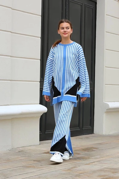 Çizgili bisiklet yaka triko takım Mavi ürün görseli