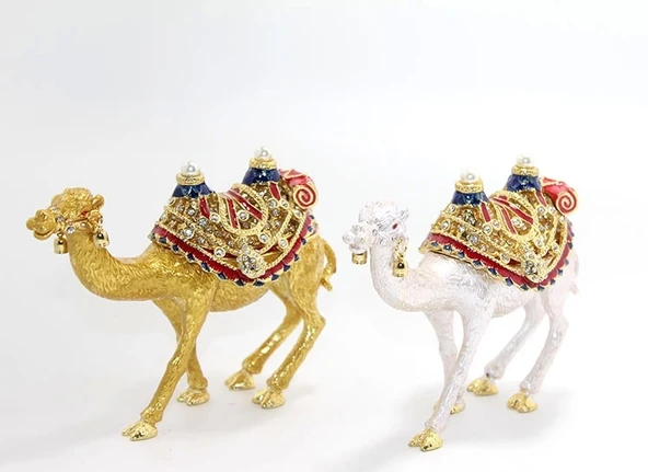 Swarovski Taşlı Tekli Deve Figürü Model 8 ürün görseli