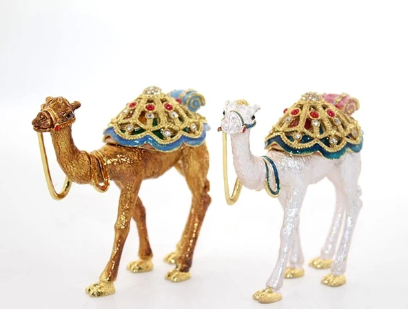 Swarovski Taşlı Tekli Deve Figürü Model 11 ürün görseli