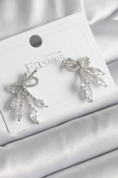 Pirinç Gümüş Renk Zirkon Taşlı Düğüm Model Damla Zirkon Taşlı Kadın Küpe - TJ-BKP9972 ürün görseli