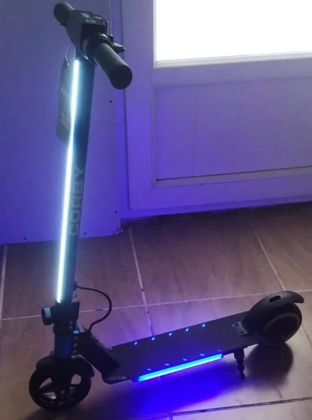 Corby CS50 Elektrikli Çocuk Scooter Kırmızı - Resim 4