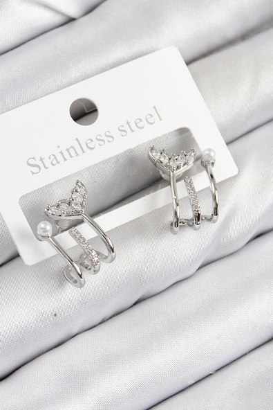 Pirinç Zirkon Taşlı İnci Detaylı Balık Kuyruğu Model Gümüş Renk Kadın Küpe - TJ-BKP11094 ürün görseli