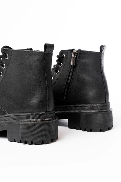812-2129 Siyah Bağcıklı Fermuarlı Günlük Kadın Bot - 5