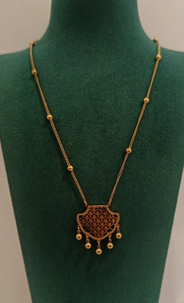 Monalisa Home Lüks Gold Renk  Figürlü Gösterişli  Kolye ürün görseli 1