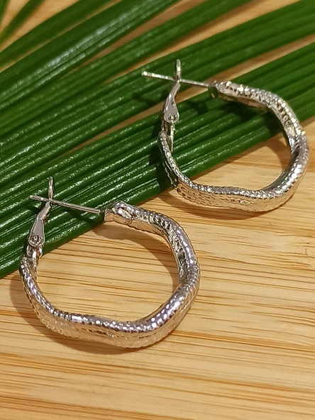 Monalisa Home Gümüş Renk Lüks Gösterişli Figürlü Halka Küpe ürün görseli 1