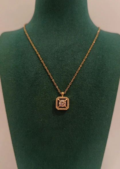 Monalisa Home Gold Renk Parlak Taş Figürlü Gösterişli Kolye ürün görseli 1