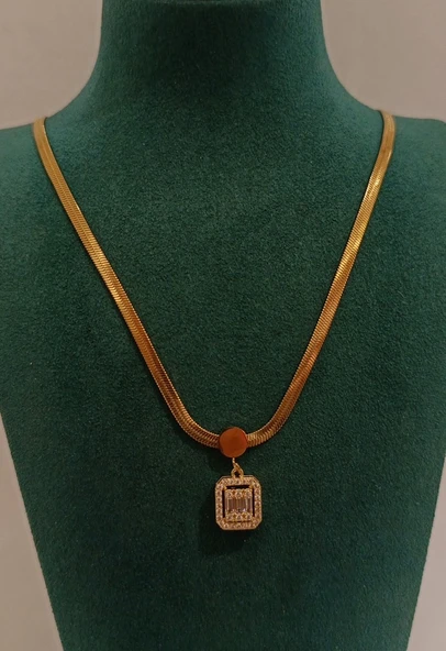 Monalisa Home Gold Renk Lüks Kare Parlak Taş Figürlü Kolye ürün görseli 1