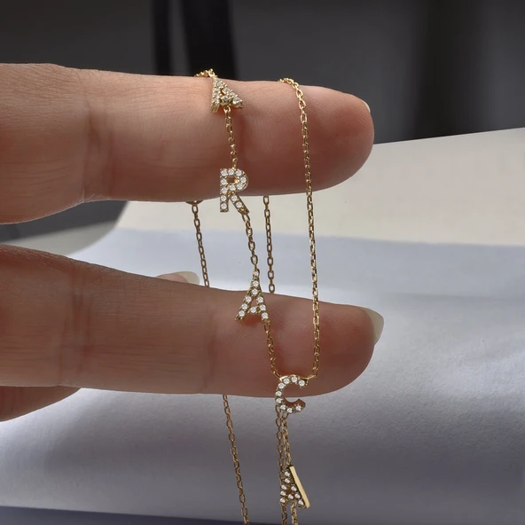 14 Ayar Altın Kaplama Kişiye Özel Kravat&Y Formunda Taşlı İsim Gümüş Kolye - CNS00650 - 4