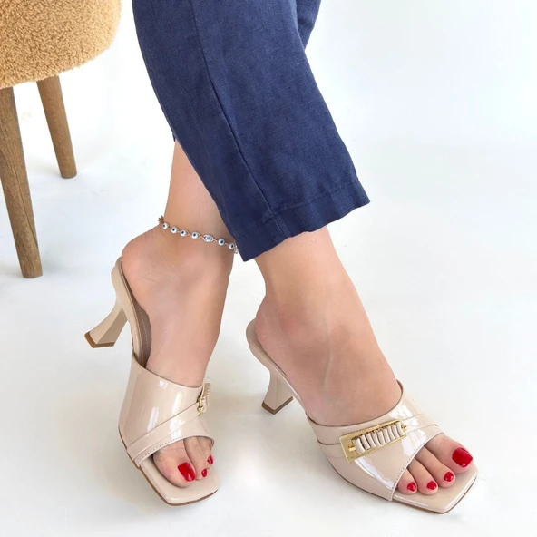 Pabucmarketi Bej Rugan Kadın Topuklu Terlik - Resim 4