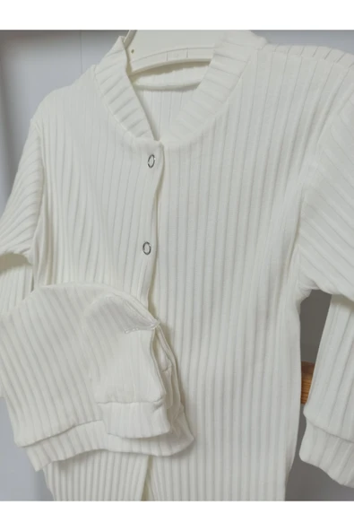 Ege Home Bebek tulum seti yenidoğan tulum şapka eldiven 0-3 ay %100 pamuklu fitilli kumaş ekru - Resim 2