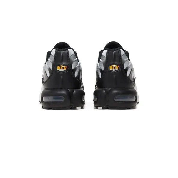 Nike Air Max Plus Black/Metallic Silver - 3