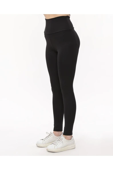Arkası Hafif Büzgülü Tayt Yüksek Bel Siyah Renk - 4