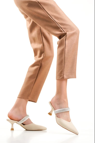 Kadın Topuklu Terlik TR040Y14B - 5