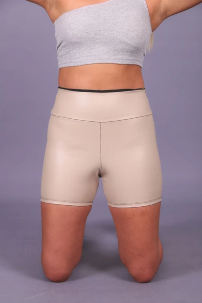 Deri spor şort yüksel bel - 5