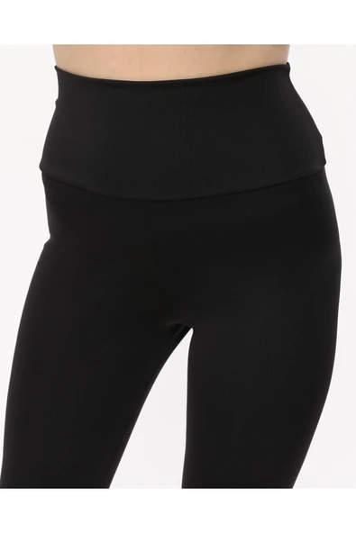 Arkası Hafif Büzgülü Tayt Yüksek Bel Siyah Renk - 7