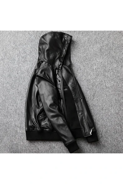 Kapüşonlu kuzu derisi mont