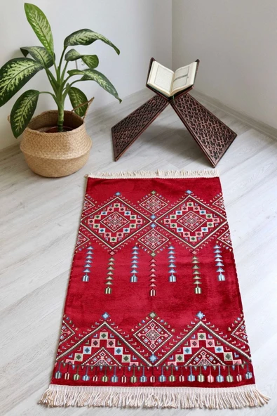 Kilim Desenli Astarlı Lüks Seccade S1020 Krımızı ürün görseli