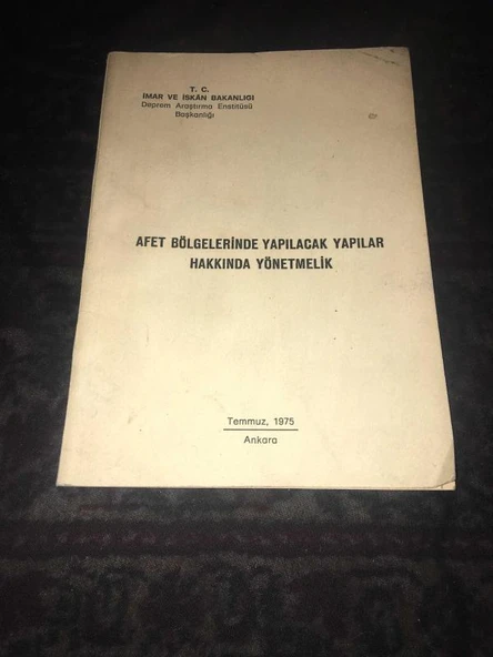 AFET BÖLGELERİNDE YAPILACAK YAPILAR HAKKINDA YÖNETMELİK (Sahafiye Kitap) ürün görseli 1