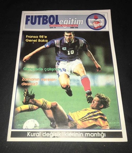 FUTBOL Eğitim Dergisi Ekim 1998 Sayı 10 (Sahafiye Kitap)
