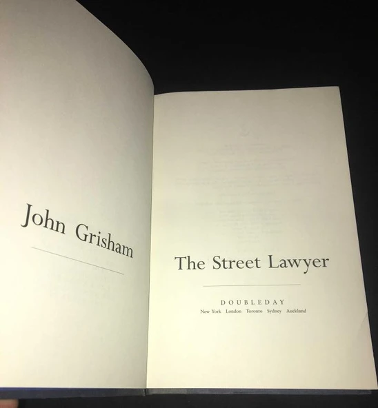 The Street Lawyer (Sahafiye Kitap) ürün görseli 1