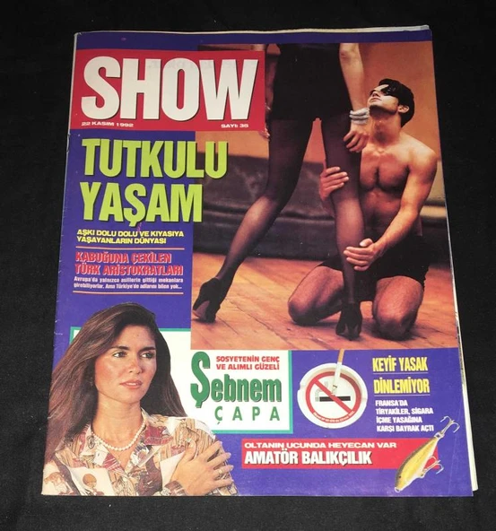 SHOW 22 Kasım 1992 Sayı 35 Sosyetenin Genç ve Alımlı Güzeli ŞEBNEM ÇAPA (Sahafiye Kitap)