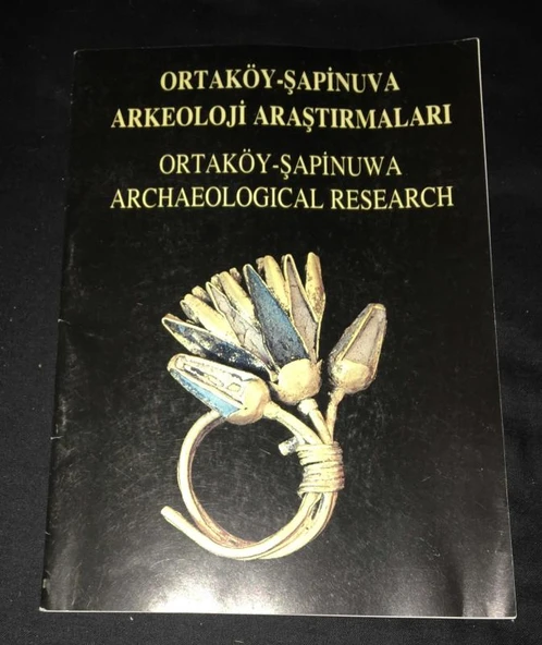 ORTAKÖY - ŞAPİNUVA ARKEOLOJİ ARAŞTIRMALARI Ortaköy - Şapinuwa Archaeological Research (Sahafiye Kitap)
