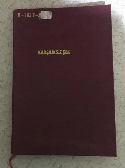 KARŞILIKSIZ ÇEK Yargıtay Kararları ve Dünya Mevzuatından Örnekler Eleştiri ve Temenniler (Sahafiye Kitap) ürün görseli 1