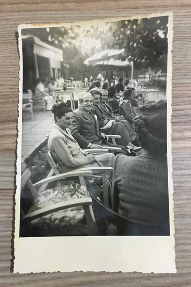 Kore Gazisi HASAN BASRİ DANIŞMAN'IN 1949'larda AMERİKA'DA ÇEKİLMİŞ 1 Adet FOTOĞRAF - ÖZEL ALBÜMÜNDEN - (Sahafiye Kitap) - 1