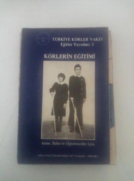 KÖRLERİN EĞİTİMİ (Sahafiye Kitap) ürün görseli 1