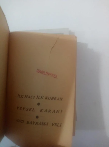 1-İLK HACI İLK KURBAN 2-VEYSEL KARANİ 3-HACI BAYRAM- I VELİ (Sahafiye Kitap) - Resim 2