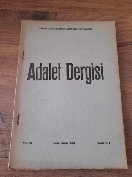 ADALET DERGİSİ Ocak-Şubat 1968, Yıl:59, Sayı:1-2 "Suç ve Şehir" (Sahafiye Kitap) ürün görseli 1